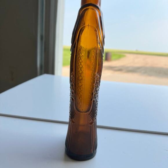 Vintage brown fish bottle.  9.75” - Picture 7 of 7